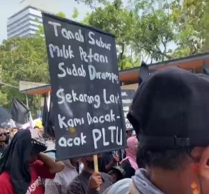 Global Climate Strike: Threat of climate change almost drown the north coast of Java