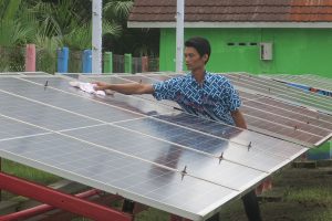 Analysts urge government to issue PV mini-grid instruments