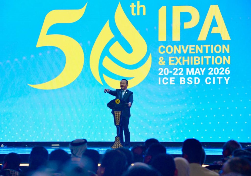 Indonesia offers 118 oil and gas blocks to boost output and attract investors